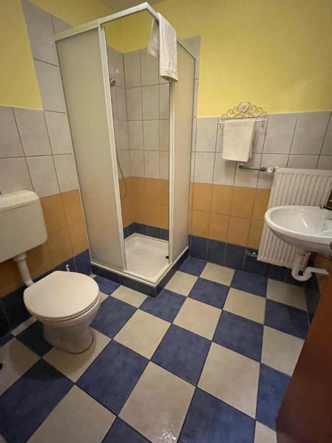 Erdei Vendeghaz Hotell Bogot Eksteriør bilde